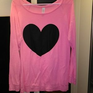 Super cute long sleeve T